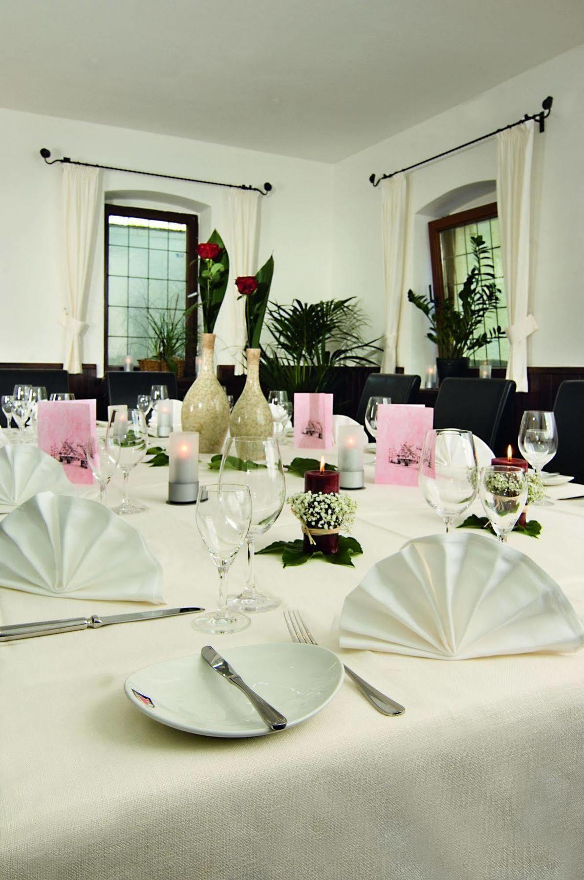Gasthaus Zum Ochsen MHG Kültér fotó